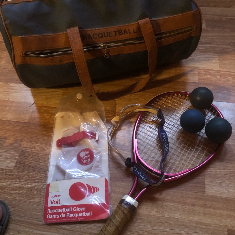 Racquetball bag, Voit Racquetball Glove + Pink Slazenger Racquet and Balls